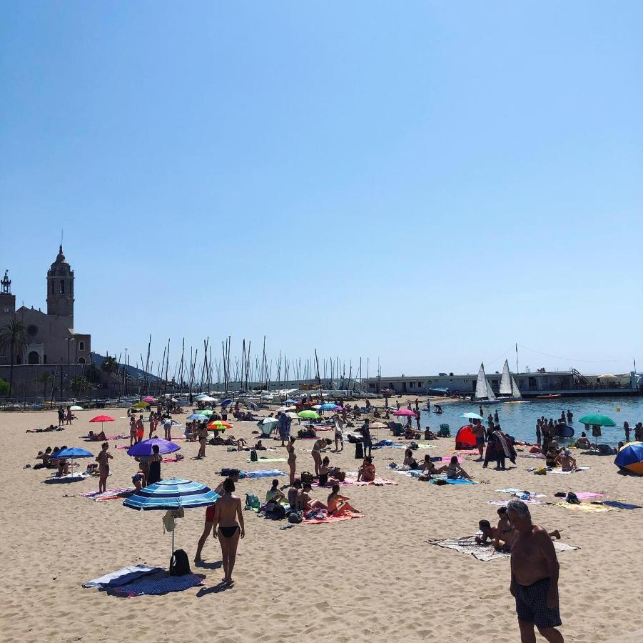 Fragata Beach Seaview Ситжес Екстериор снимка